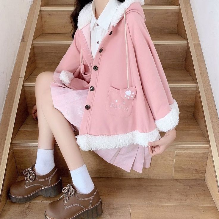 Cute cape coat online