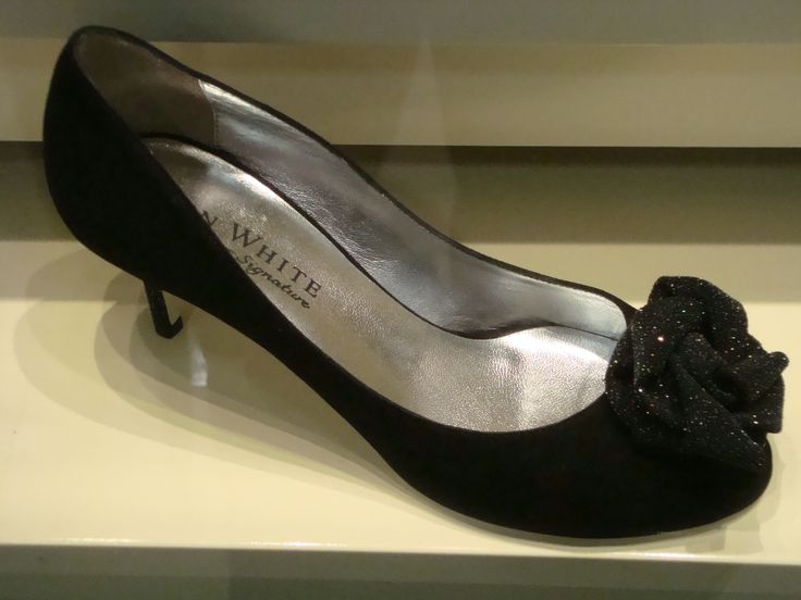 Ron White Shoes Manulife Centre Ron White Shoes Manulife Centre