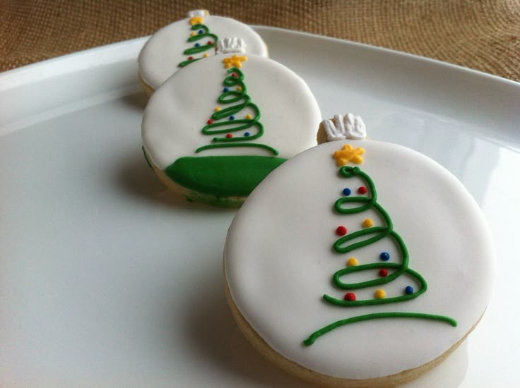 169 Best Cookies For Christmas Images On Holiday Simple And Classy Decorated Swirly Christmas Tree Cookies For The Holidays