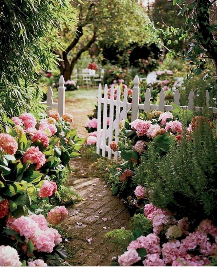 50 Beautiful Flower Garden Design Ideas (24) – Home/Decor/Diy/Design