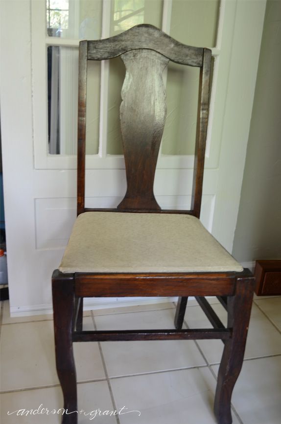 Antique Dining Table Updated With Chalk Paint Painting Finishes Antique Dining Table Updated with Chalk Paint | Painting Finishes | Antique dining tables, Dining table chairs, Painted Furniture - Antique Dining Table Updated With Chalk Paint Painting Finishes