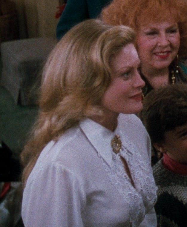 Beverly D'Angelo - Christmas Vacation | Beverly d'angelo, Beverly