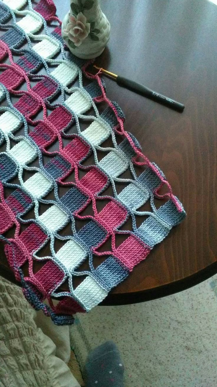 Crochet Decoration – Crochet cable baby sweater Crochet Decoration – Crochet cable baby sweater