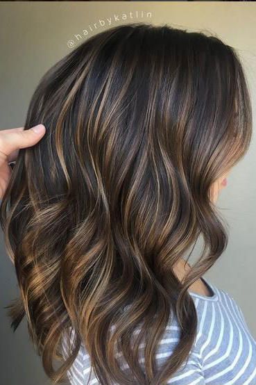 gorgeous brown hairstyles with blonde highlights beauty
