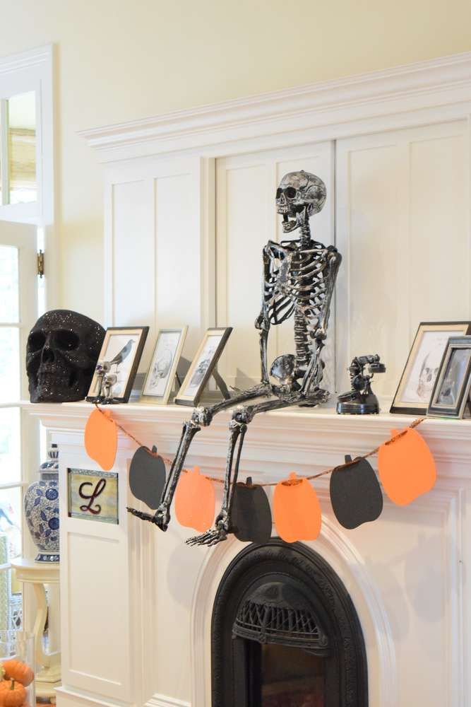 check out these cool halloween decorations this skeleton really freaks me out see more - Classy Halloween Decor check out these cool halloween decorations this skeleton really freaks me out see more - Classy Halloween Decor
