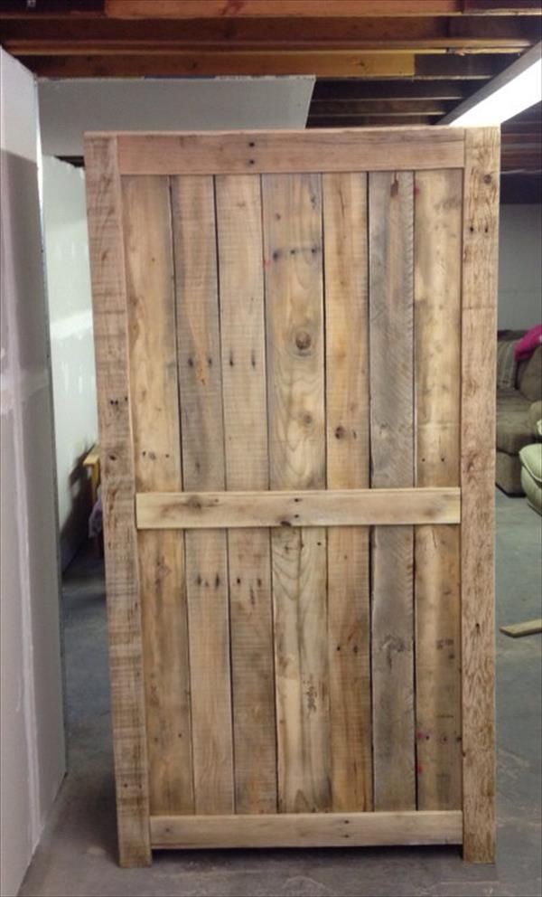 Outstanding From Pallet Wood CabiDoors 600 x 992 · 65 kB