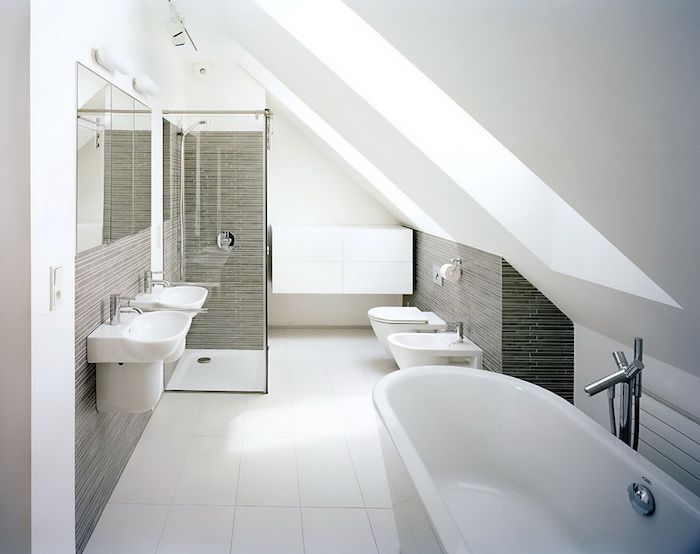 97 salles de bain sous comble Tendances pour 2019 ArchzineFR Salle de bains sous combles 97 salles de bain sous comble Tendances pour 2019 ArchzineFR Salle de bains sous combles