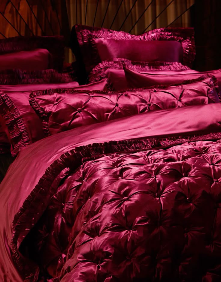 Red Luxury Bedrooms 69 best witches bedroom ♥ images on pinterest | beautiful Red Luxury Bedrooms 69 best witches bedroom ♥ images on pinterest | beautiful