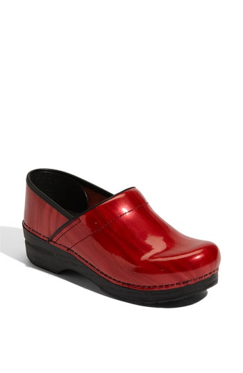medical assistant shoes