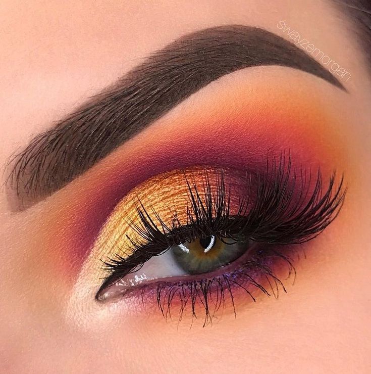 Fabulous eye makeup ideas make your eyes pop Featured makeup artist : Swayzemorg...