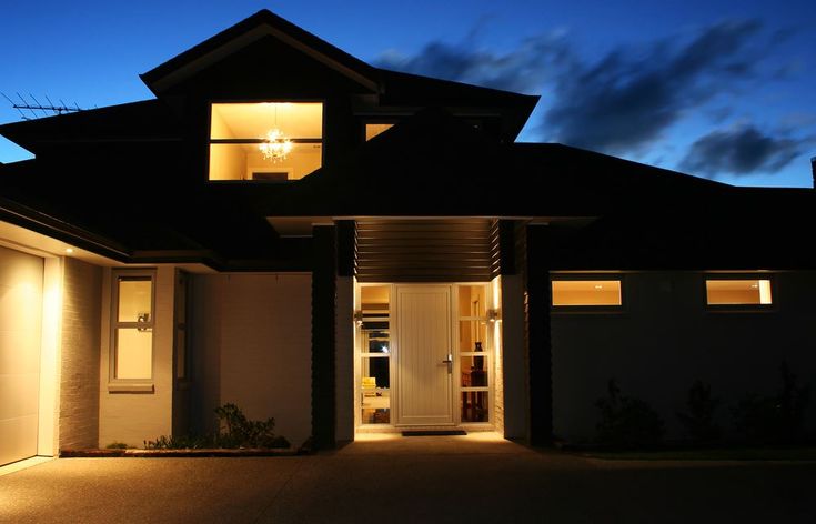 Saiba como melhorar a iluminação com economia em sua casa