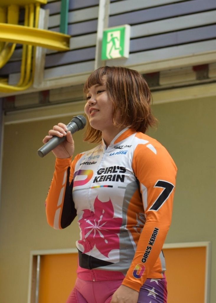 ガールズケイリン 岐阜 110期 宮地寧々がかわいい 美人さん応援チャンネル 21 女性サイクリスト 競輪 女子 サイクリングウェア ガールズケイリン 岐阜 110期 宮地寧々がかわいい 美人さん応援チャンネル 21 女性サイクリスト 競輪 女子 サイクリングウェア