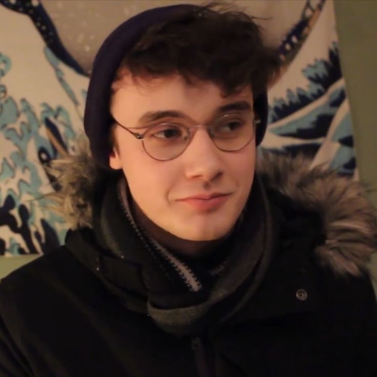 wilbur soot new boyfriend wilbur pretty boys wilbur soot new boyfriend wilbur pretty boys