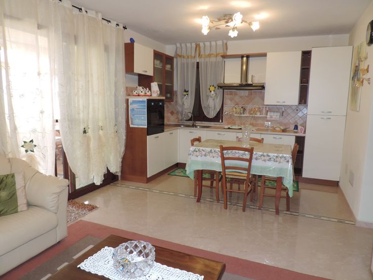oltre 25 fantastiche idee su tende della sala da pranzo su ... - Tende Per Soggiorno Con Angolo Cottura oltre 25 fantastiche idee su tende della sala da pranzo su ... - Tende Per Soggiorno Con Angolo Cottura