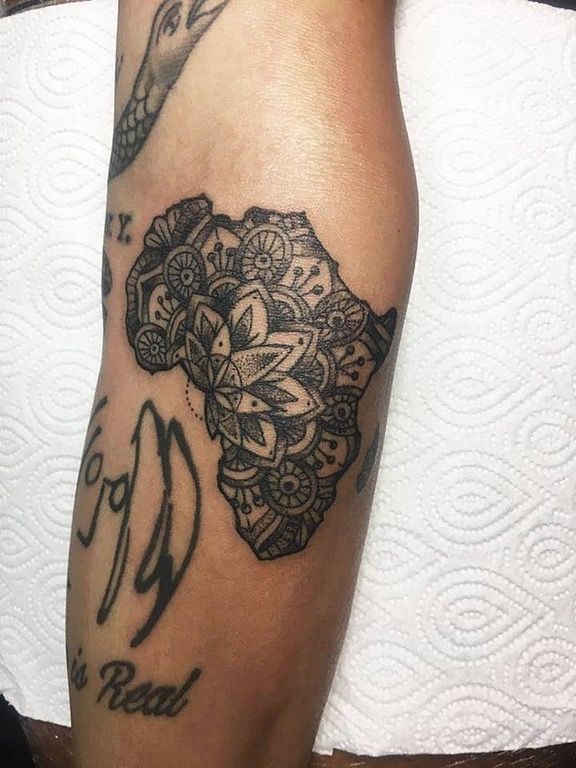 Cross Tattoo Pai | 41 best fashion models vires and tattoos images on Cross Tattoo Pai | 41 best fashion models vires and tattoos images on