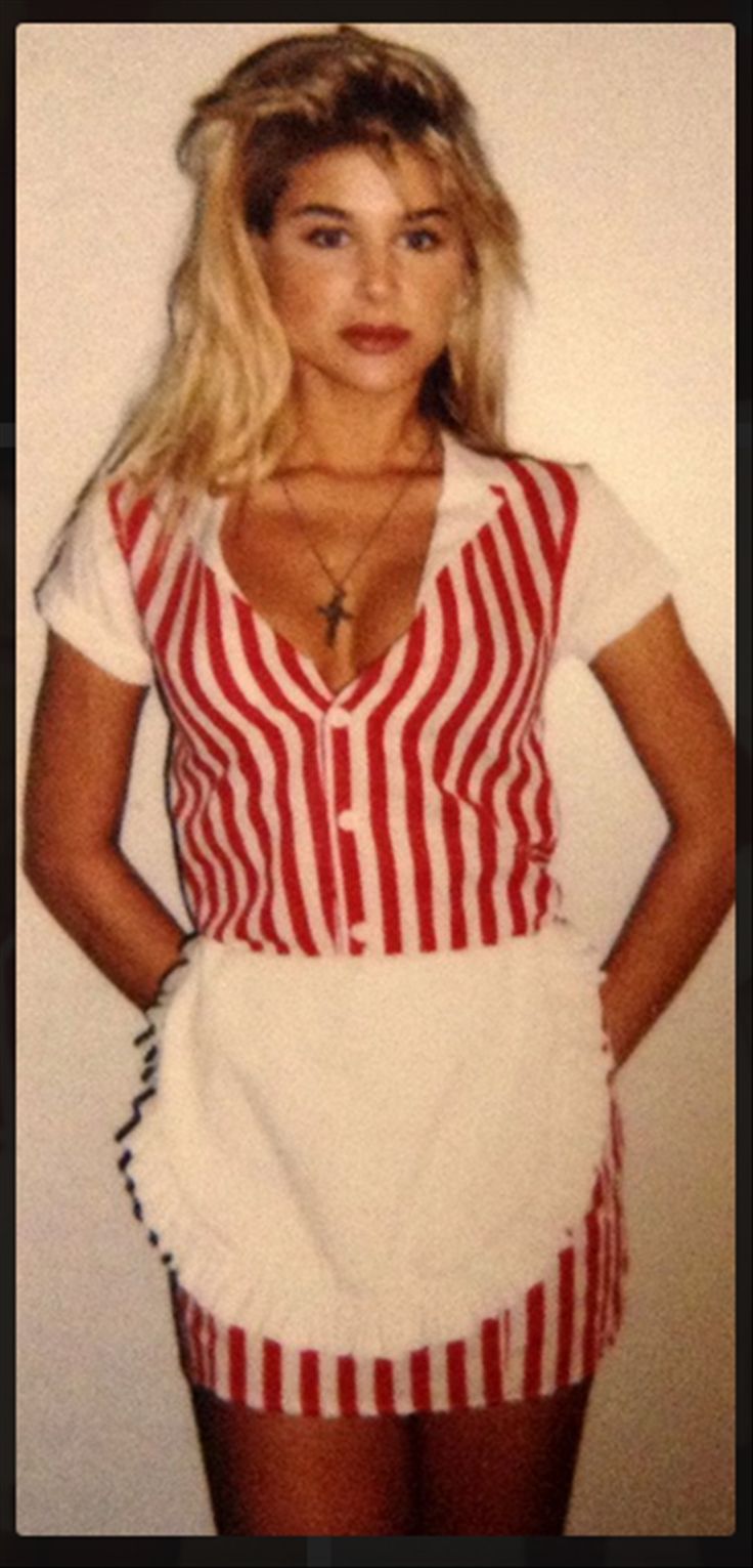 Bobbie Brown Model 2025 Valry Jacinthe