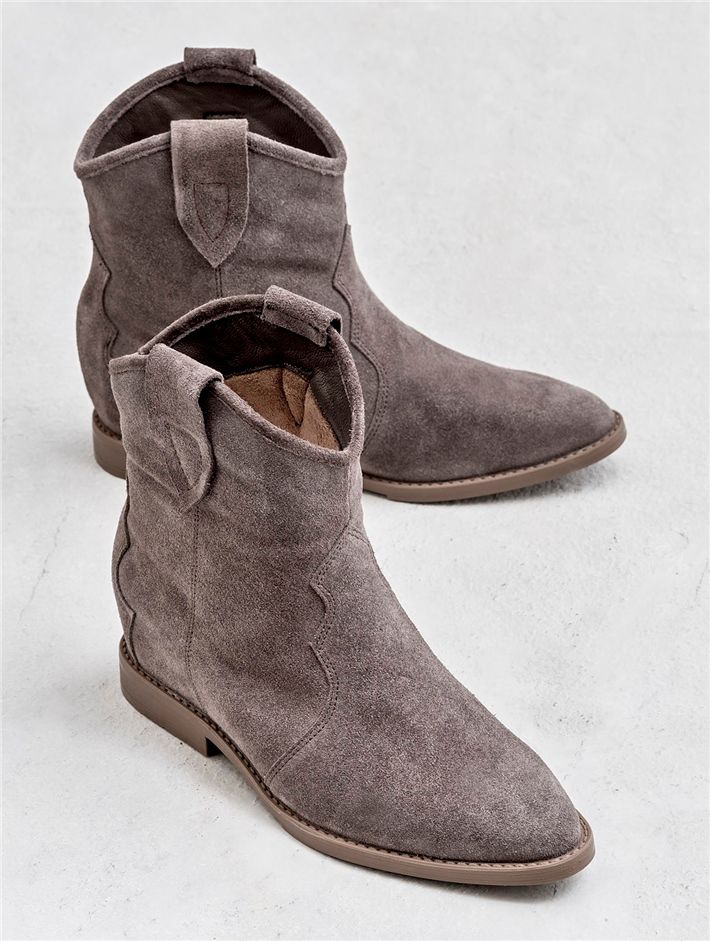 Bayan Bot Modelleri Ve Bot Fiyatlari Elle Shoes Bot Cizmeler Chelsea Bot Bayan Bot Modelleri Ve Bot Fiyatlari Elle Shoes Bot Cizmeler Chelsea Bot
