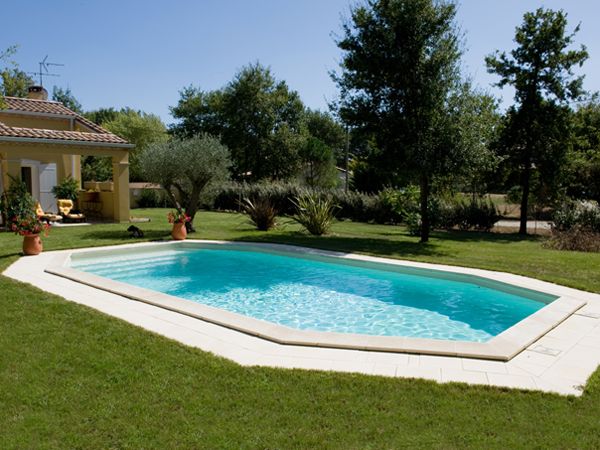 13 best Piscines à formes libres images on Pinterest Swimming - construire sa piscine beton 13 best Piscines à formes libres images on Pinterest Swimming - construire sa piscine beton