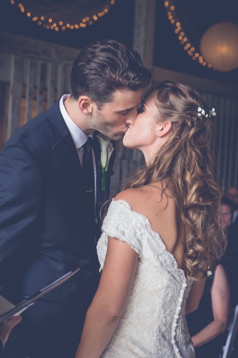 Intimate First Kiss At Ceremony Ohio Wedding Photographer Wedding Ohio Wedding