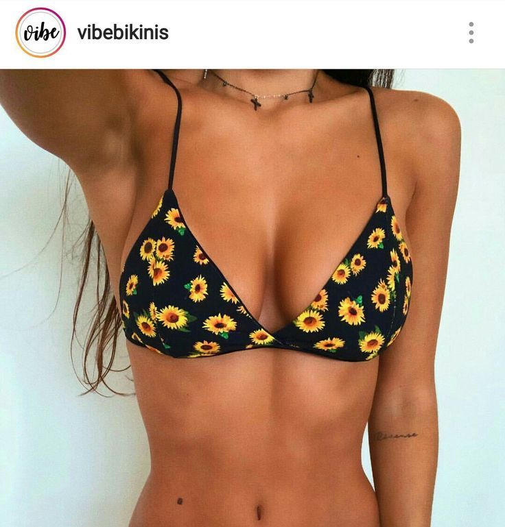 sunflower bikini top. Pinterest: pearlxoxoxo