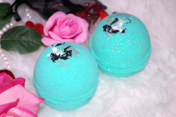 made with epsom salt lush oils and seaweed this bath made with epsom salt lush oils and seaweed this bath