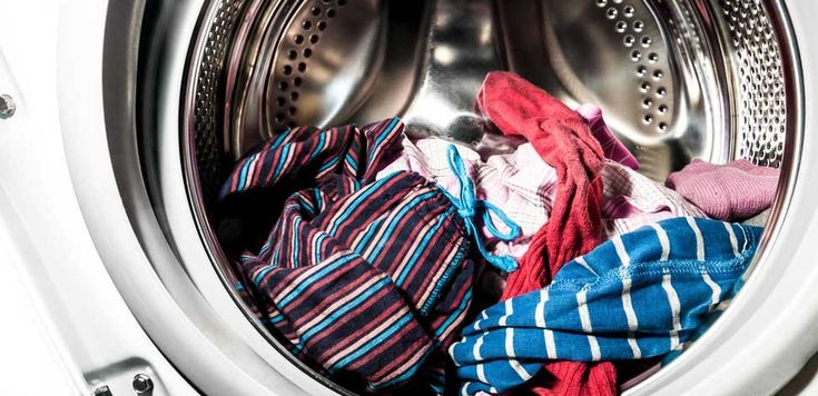 La lavatrice puzza? Ecco come eliminare i cattivi odori!