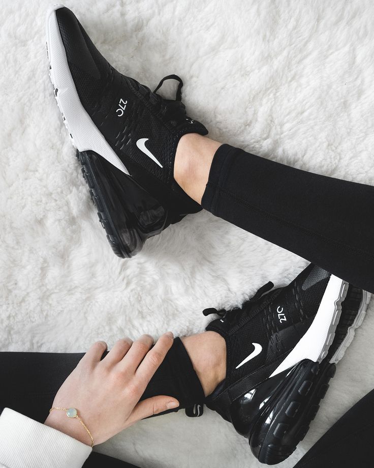 womens black and white air max 270