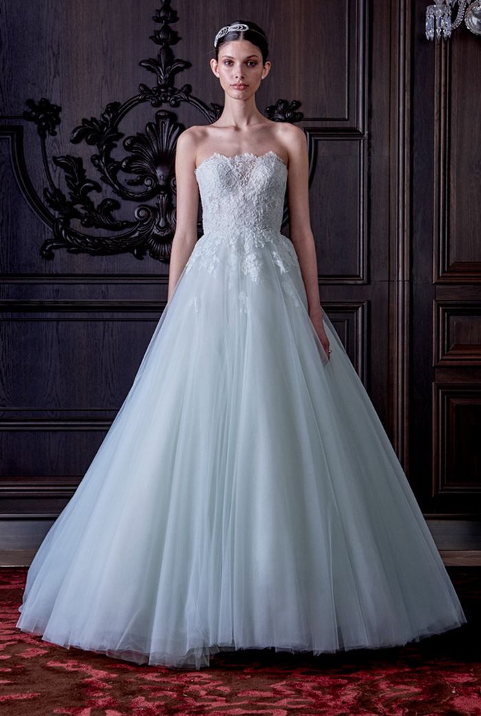 monique lhuillier blue gown