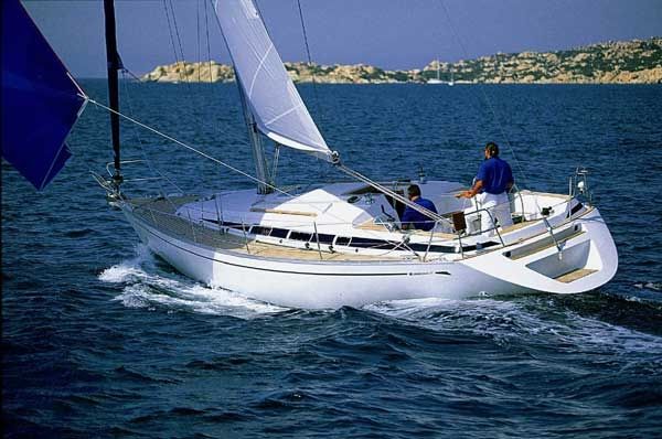 https://i.pinimg.com/736x/e6/f6/67/e6f667e0e892ca712e258cca9737b4eb--sailing-yachts-sailing-ships.jpg