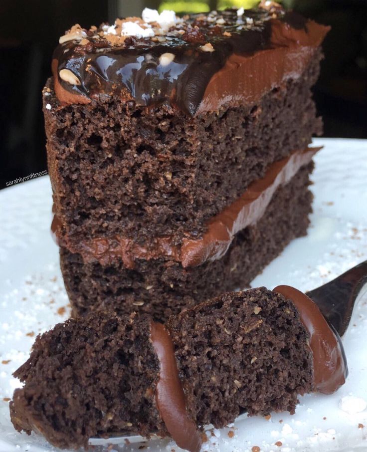 Sarah Lynn Chocolate Fudge Cake Sarah Lynn Chocolate Fudge Cake