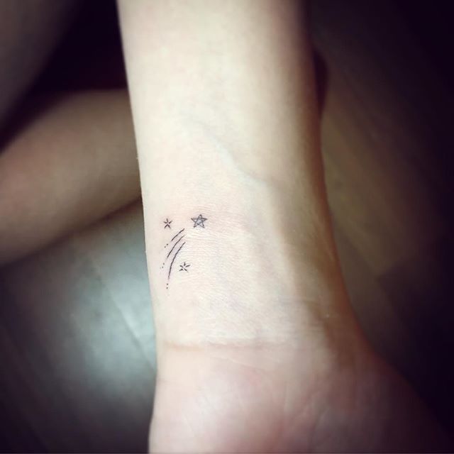 the 25 best star tattoos ideas on pinterest no outline tattoo the 25 best star tattoos ideas on pinterest no outline tattoo