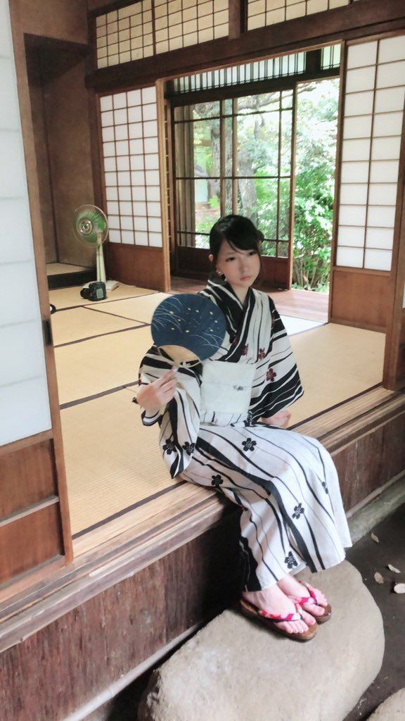 Japanische mädchen flirten