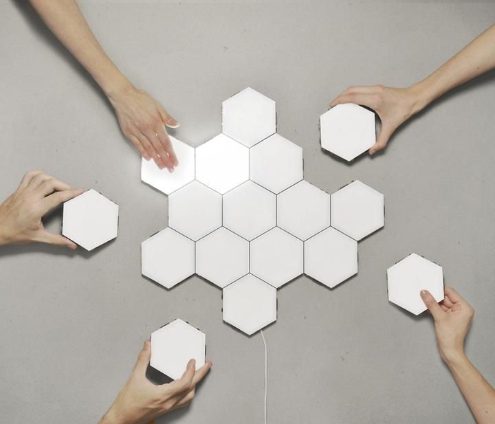 Modular, touch sensitive lighting Touch Sensitive Modular Wall Lamp