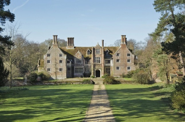 West Wales Properties For Sale In Tudor Gardens West Wales Properties For Sale In Tudor Gardens