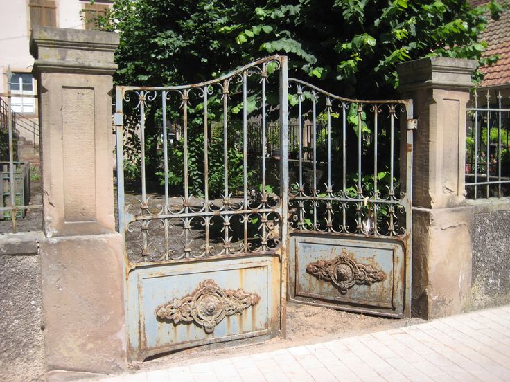 37 best Portail images on Pinterest Gate ideas, Fences and Gates - portail de maison en fer 37 best Portail images on Pinterest Gate ideas, Fences and Gates - portail de maison en fer