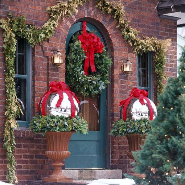 103 Best Simple Christmas Outdoor Decor Images On Pinterest Decorating Landscaping Pictures Of Front Yards Outdoor Christmas Lawn Decorations Snoopy Decor 600x600 Lighted