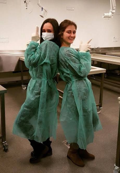 Pin by Ally Mullaney on my absolute dream | Nurse aesthetic, Medicine