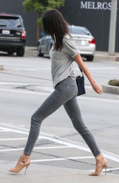 25+ Best Grey Skinny Jeans Ideas On Pinterest Grey Jeans Womens 16 Cool Outfits With Grey Skinny Jeans For This Fall: Styleoholic waysify - 25+ Best Grey Skinny Jeans Ideas On Pinterest Grey Jeans Womens