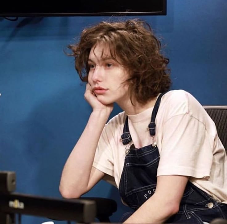 king princess mikaela straus e kingprincess69 imagem no king princess mikaela straus e kingprincess69 imagem no