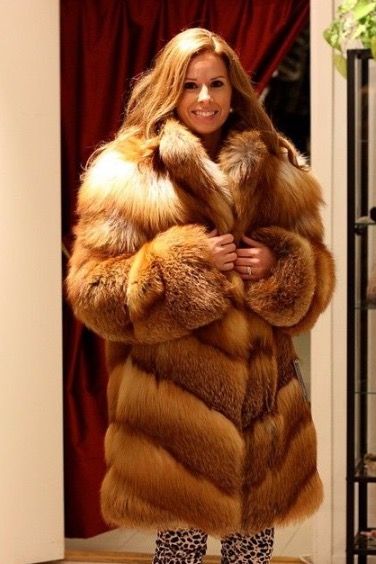 14 Venus In Fur Coat