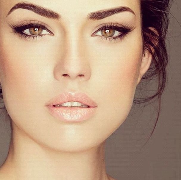 The 25 Best Wedding Guest Makeup Looks Ideas On Pinterest Love The Way Eyeliner Makes These Eyes Pop