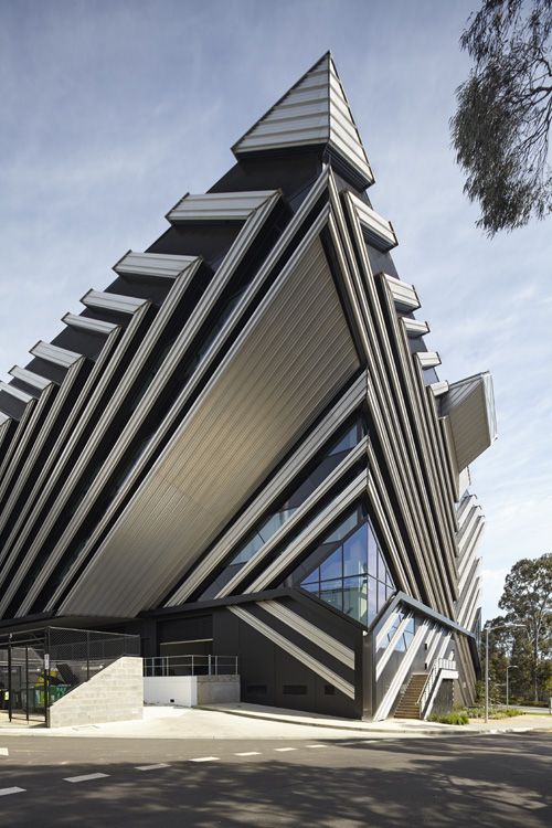 modern architectural design post zaha hadid architects come to redefine the melbourne skyline architecture pinterest architecture modern architecture and design modern architectural design post zaha hadid architects come to redefine the melbourne skyline architecture pinterest architecture modern architecture and design
