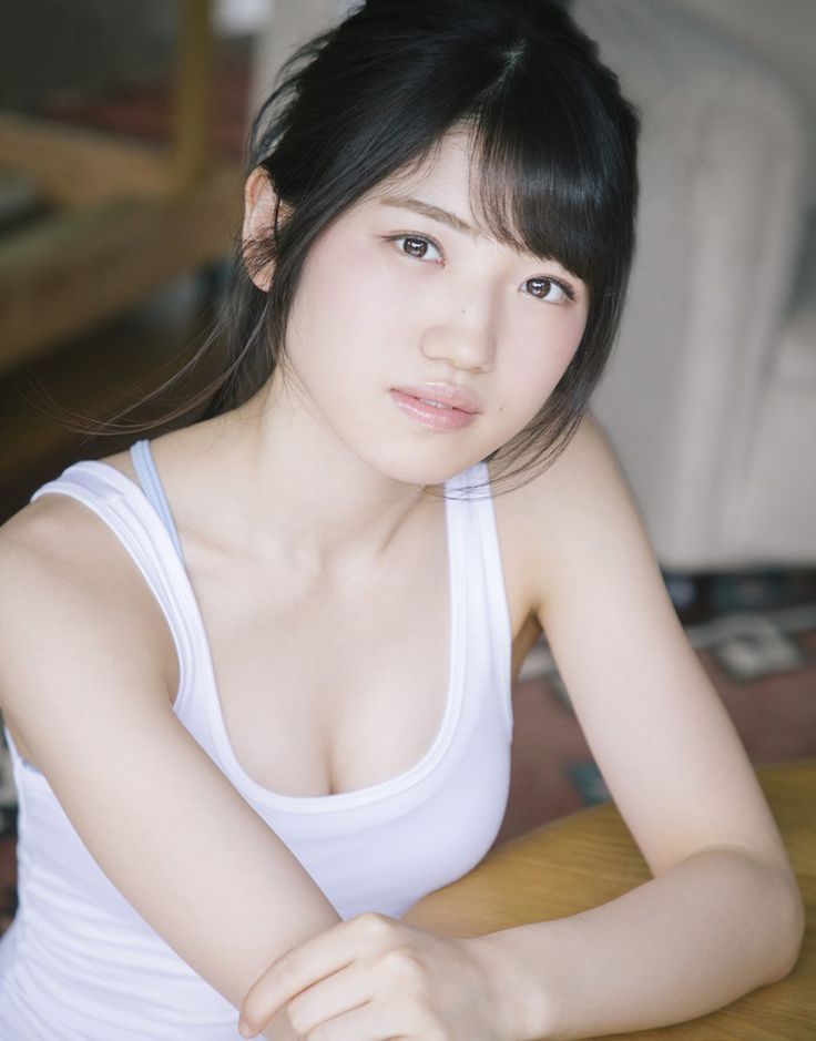 村山彩希