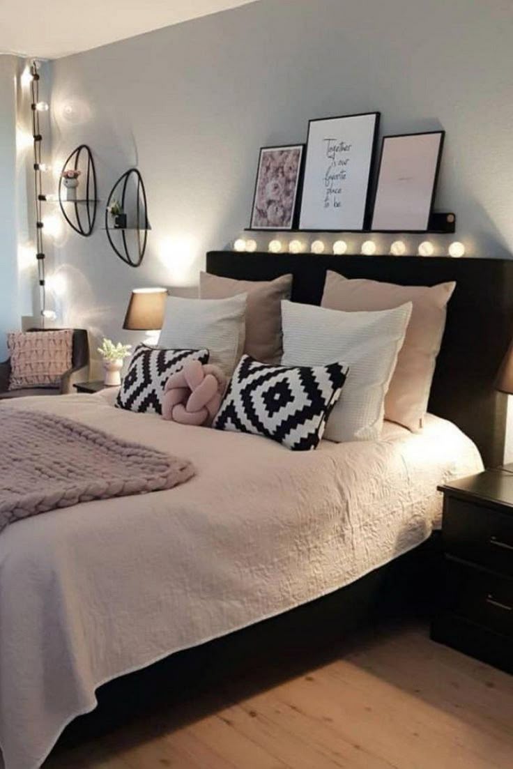 73 Cute Girls Bedroom Ideas For Small Rooms #cutegirl #bedroomideas : solnet-sy....