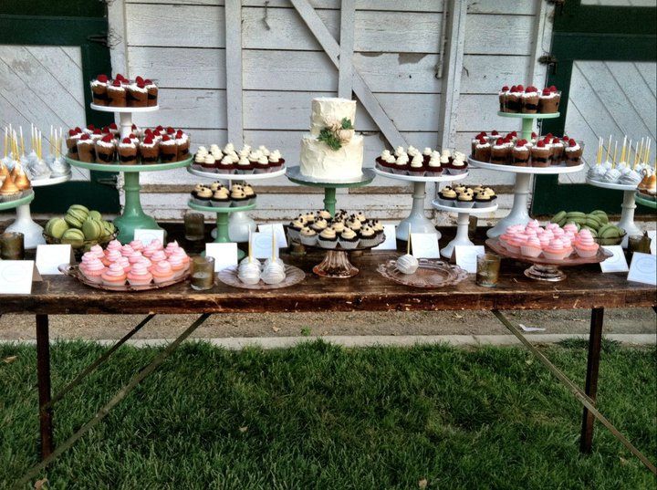 Wedding Cupcake Table With Cake Donna Hamilton Wedding Cupcake Table With Cake Donna Hamilton