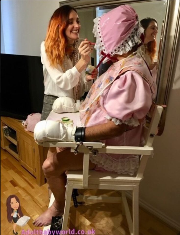 pee Girls in to bondage forced Nude Pix HQ White wife cheats with bbc