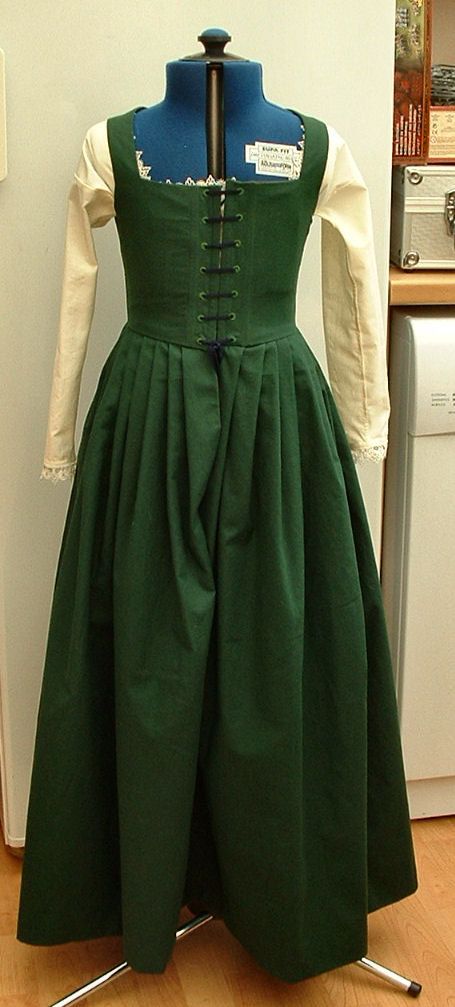 In The Working Dress Tudor Kirtle And Smock Front View Note Heavy Boning