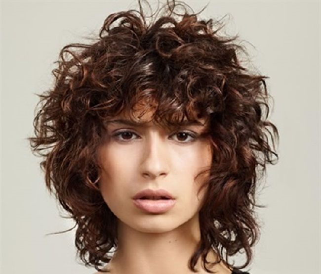 Curly hair 2019 models suitable for women's face shapes