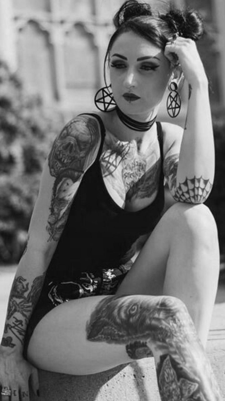 tattooed-girl-on-beauty-rocks-free-asian-tit-videos