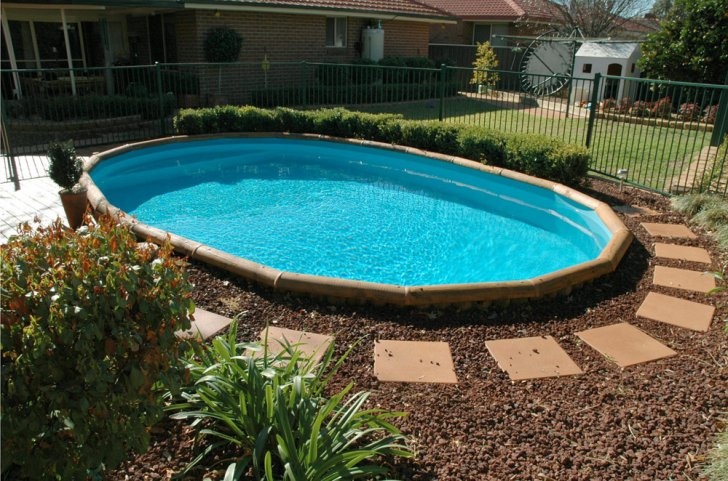 stepping stones around pool | home is where my heart is stepping stones around pool | home is where my heart is